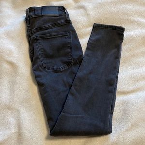 Madewell dark gray curvy roadtripper jeans